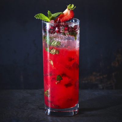 Litchi-strawberry-mojito (1)